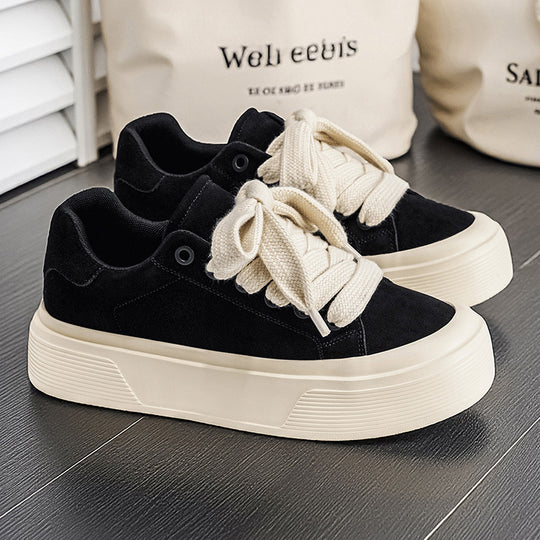Damen Sneaker mit hochwertiger Veloursleder-Oberfläche und bequemer Laufsohle EB