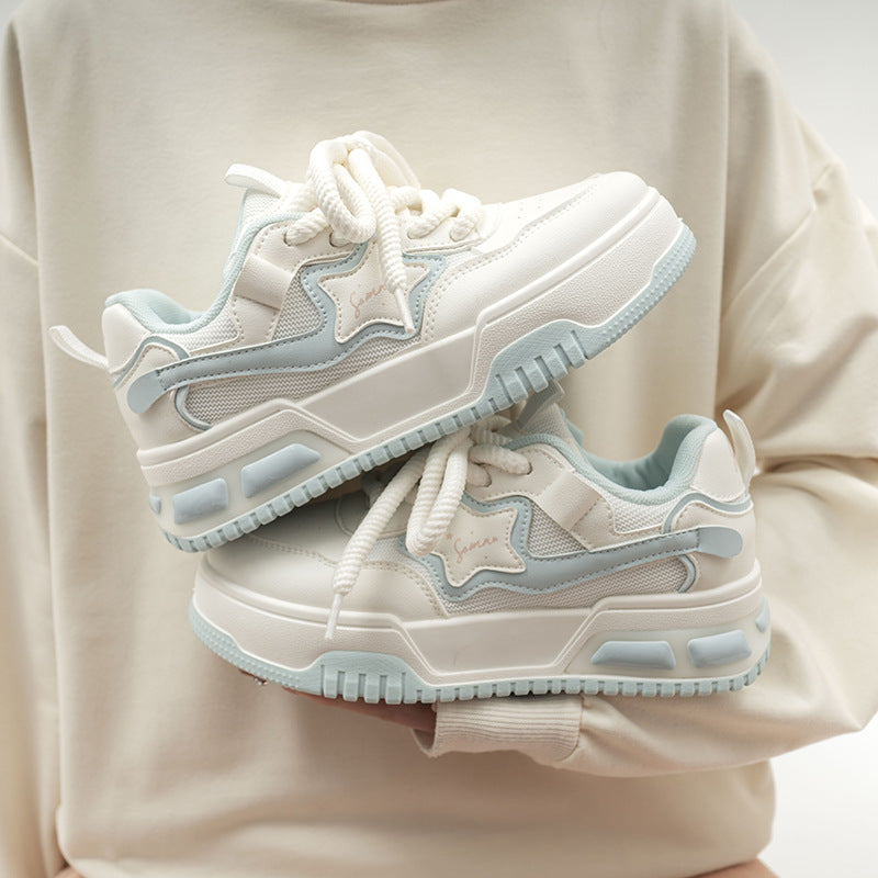 Damen Sportliche Chunky Sneakers mit dekorativen Sternen-Akzenten EB