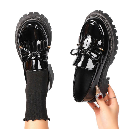 Damen modische Lacklederschuhe mit robustem Profilsohle und Schleifenakzent EB