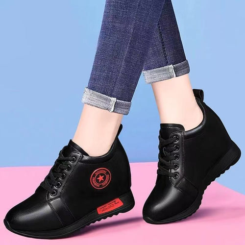 Damen Wedge-Sneaker mit modischem Design von EB