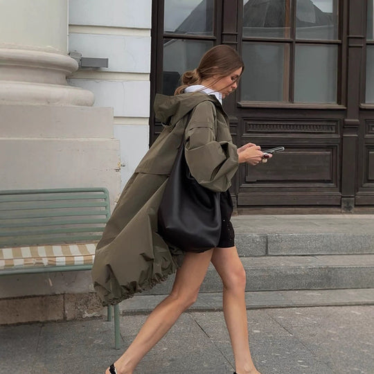 Damen Übergangsjacke mit Kapuze und voluminösen Ärmeln EB