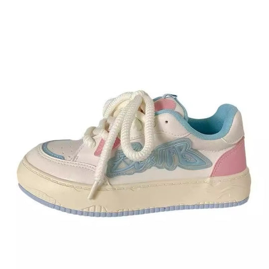 Damen Sportliche Sneaker mit modischen Akzenten und dicker Sohle EB