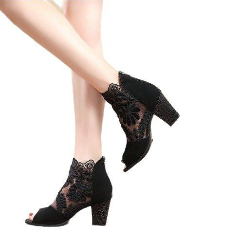 Damen Spitzen-Open-Toe Stiefelette mit floralem Sticknetz und dekorativem Blockabsatz EB