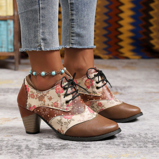 Damen Schuhwerk mit floralem Design und robustem Blockabsatz EB