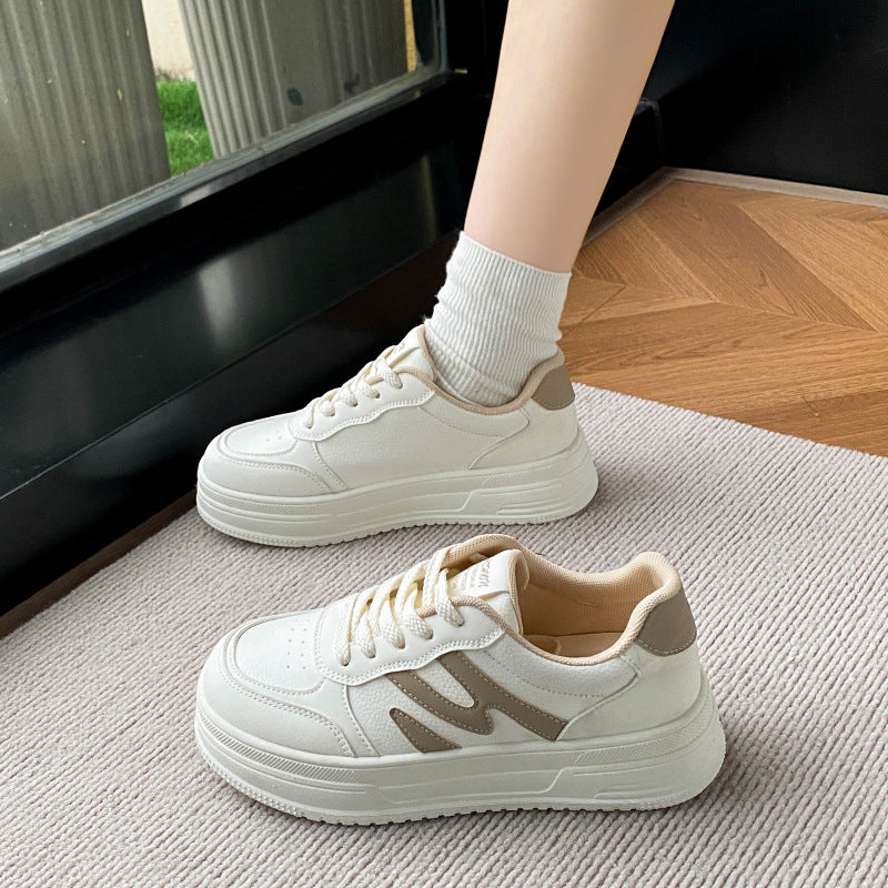 Damen Sneakers mit dicker Komfortsohle und modischem Logo EB