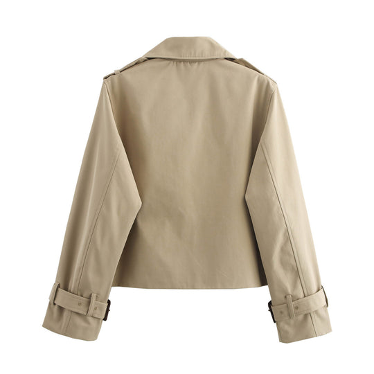 Damen nan kurzes Cropped-Trenchcoat mit doppelreihiger Knopfleiste, aufgesetzter Sturmschürze und verstellbaren Manschetten EB