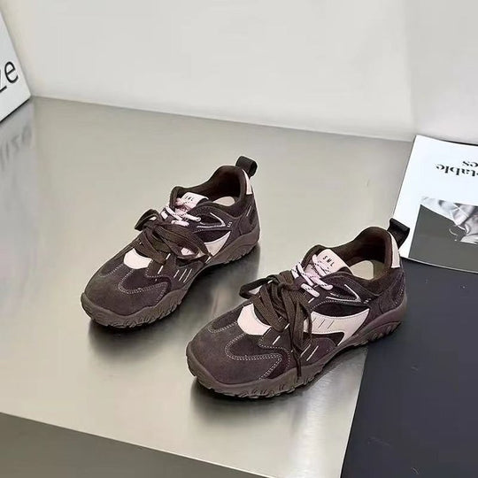 Damen Sportliche Sneakers mit innovativem Schnürsystem und flexiblem Sohlenprofil EB