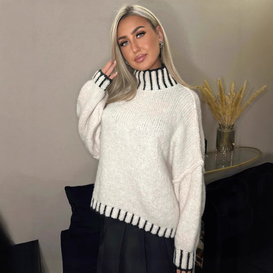 Damen lässiger Grobstrickpullover mit voluminösen Ärmeln und hohem Kragen EB