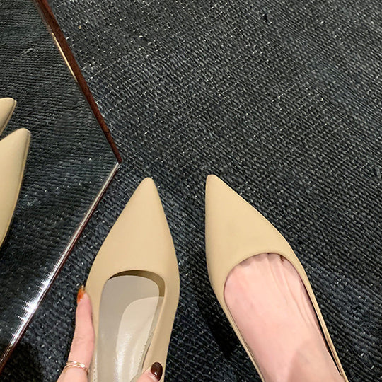 Damen Elegante spitze Pumps mit bequemer Innensohle und geschmeidiger Lederoberfläche EB