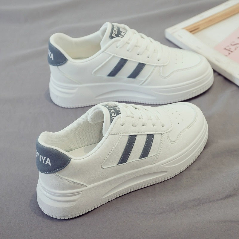 Damen Sportliche Sneakers aus hochwertigem Kunstleder mit rutschfester Laufsohle EB