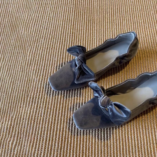 Damen Ballerina-Schuhe mit sanften Rüschen und eleganter Schleifenverzierung EB