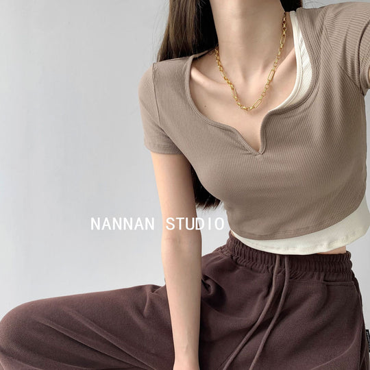 Damen lässiges cropped Oberteil mit modischem V-Ausschnitt und Textur