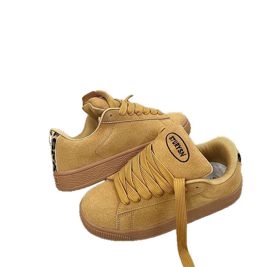 Damen Sneakers aus weichem Wildleder mit rutschfester Gummisohle EB