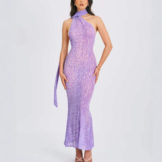 Damen Maxikleid mit schickem Halter-Design und verspieltem Animal-Print EB