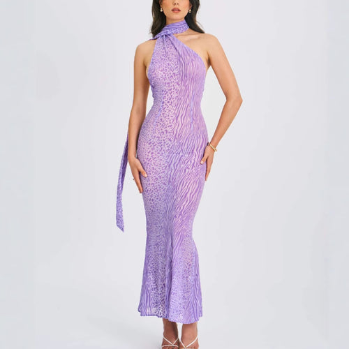 Damen Maxikleid mit schickem Halter-Design und verspieltem Animal-Print EB
