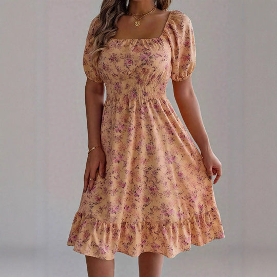 Damen sommerliches Blumenkleid mit Puffärmeln und Rüschensaum EB