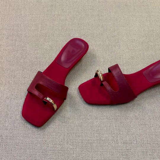 Damen Elegante und komfortable Clogs mit modischem Riemchen EB