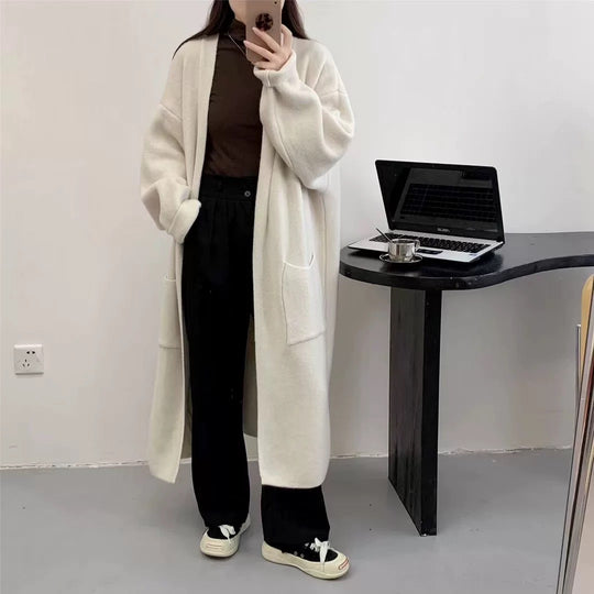 Damen Langer Oversized Strickcardigan mit praktischen Taschen und breiten Ärmeln EB