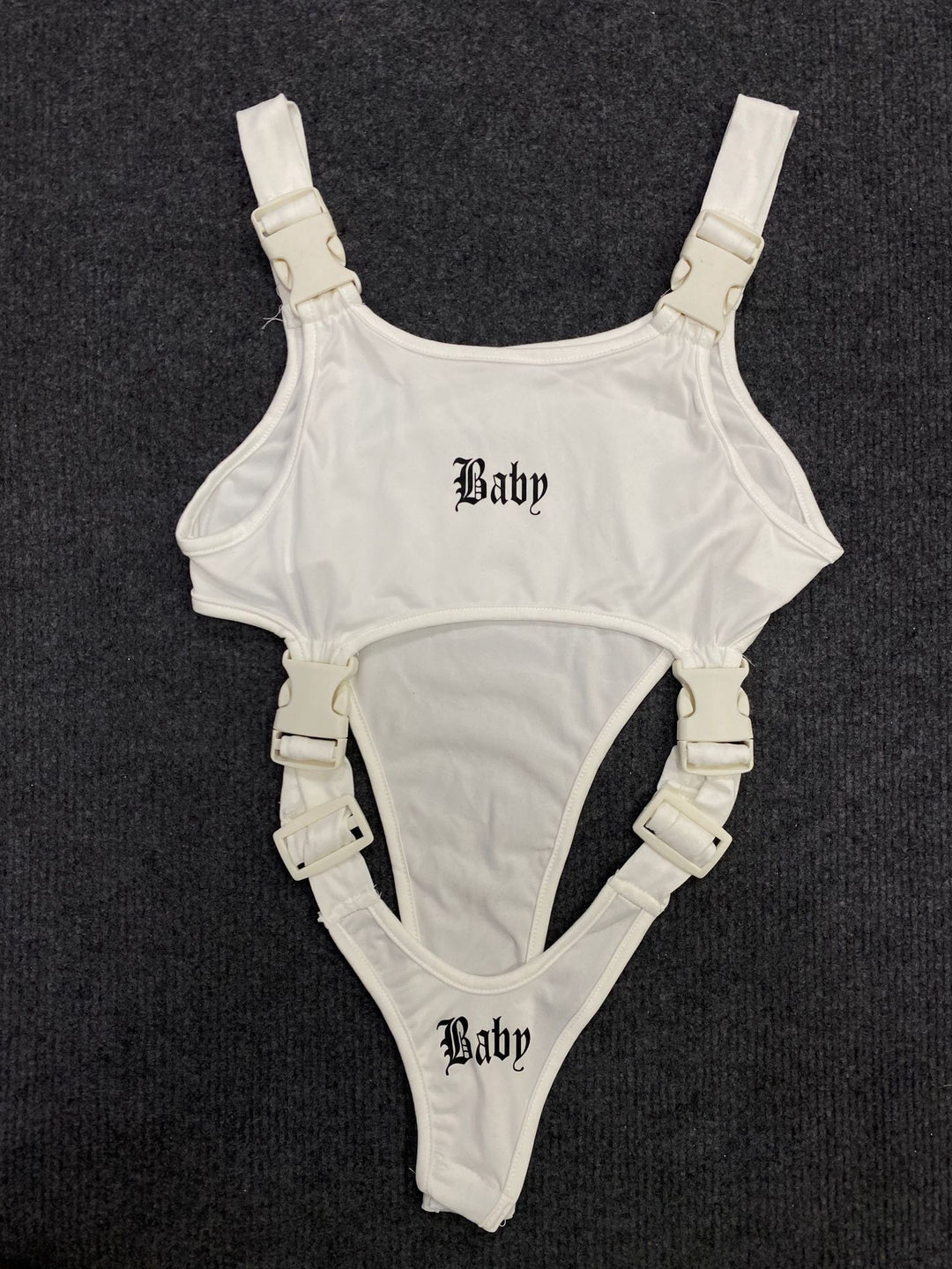 Damen Wickelbody mit einzigartigem Design und verstellbaren Riemen EB