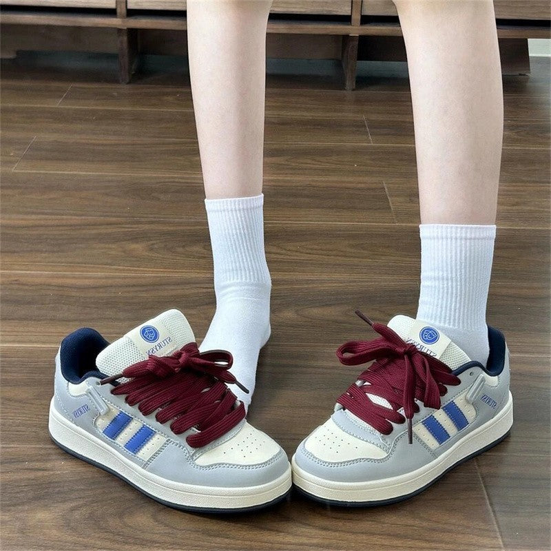 Damen Sneakers im sportlichen Retro-Design mit dicker Sohle EB
