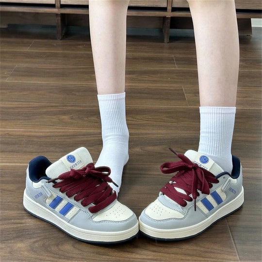 Damen Sneakers im sportlichen Retro-Design mit dicker Sohle EB