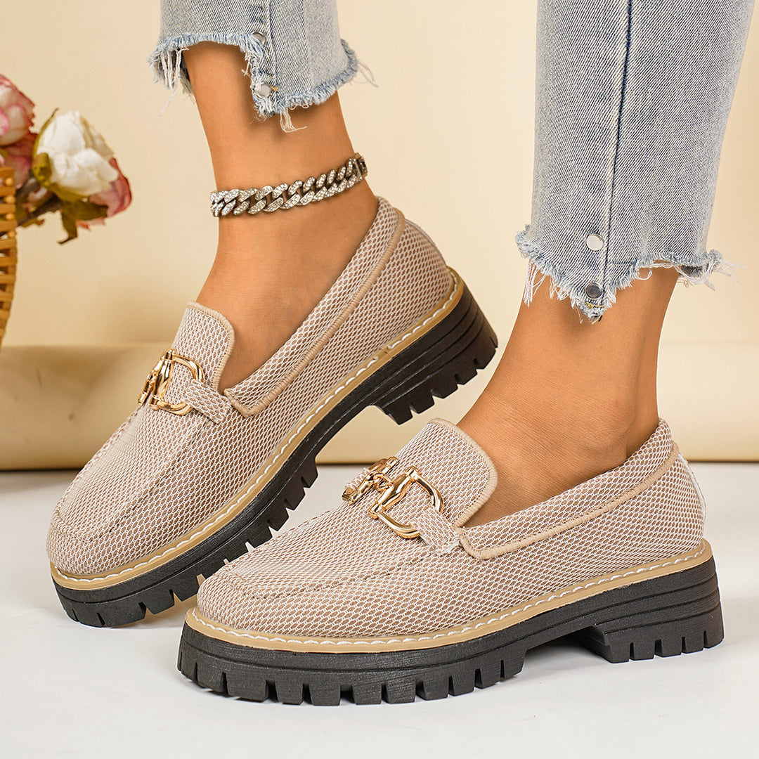Damen Elegante und bequeme Slipper mit modischen Details EB