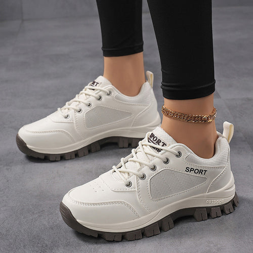 Herren nan robuster Schnür-Freizeitsneaker mit tiefem Stollenprofil, gepolstertem Schaft und praktischer Zuglasche EB