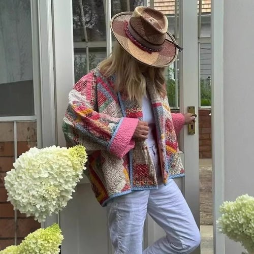 Damen gesteppte Patchwork-Jacke mit buntem Design und praktischen Taschen EB