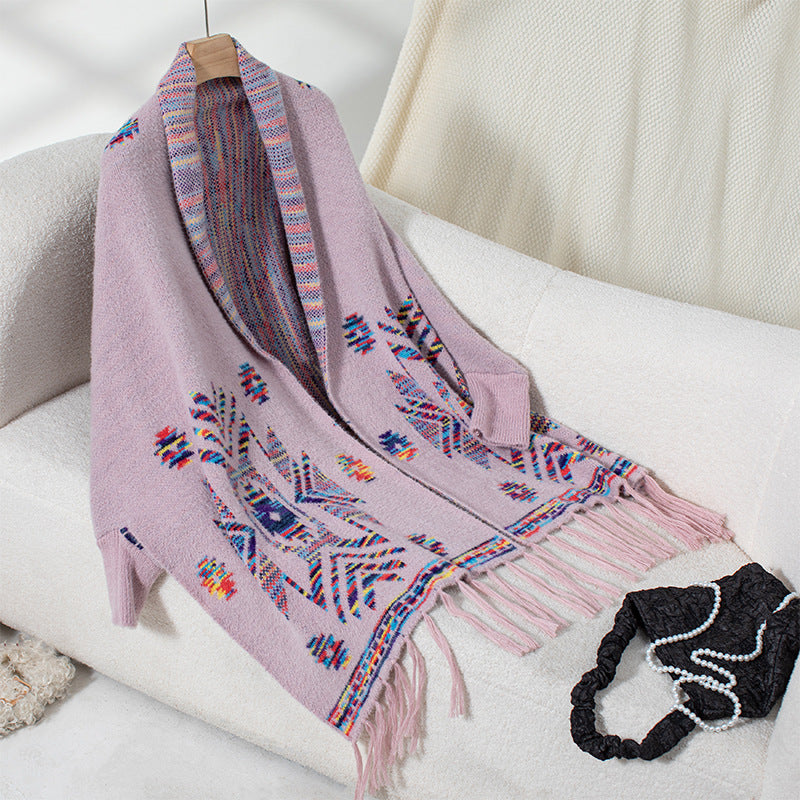 Damen Strickponcho mit buntem Navajo-Muster und fransigem Saum EB