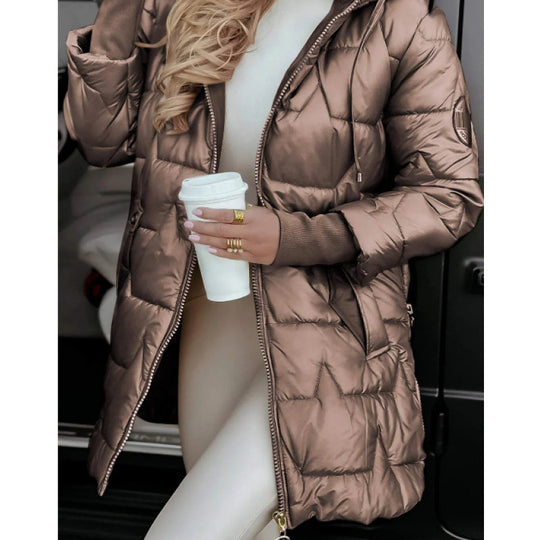 Damen Longline Steppjacke mit abnehmbarem Kapuzenfutter und seitlichen Reißverschlusstaschen EB