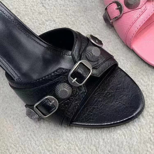 Damen Elegante Slides mit dekorativem Kettendetail EB