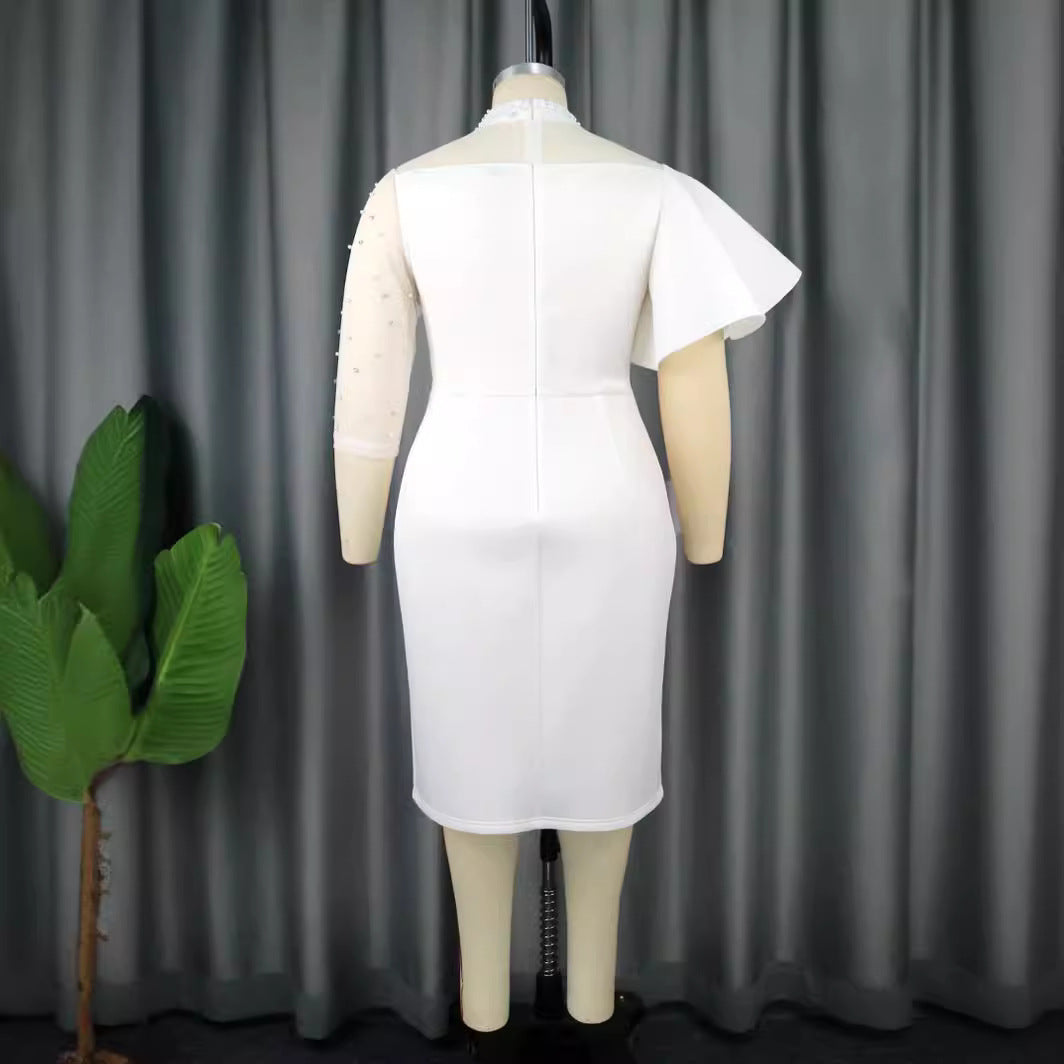 Damen Cocktailkleid mit asymmetrischem Rüschendesign und dekorativen Perlenakzenten EB