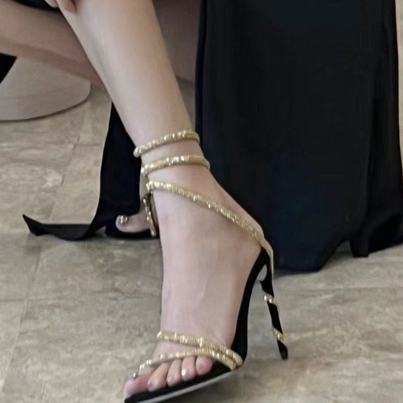Damen elegante Sandalen mit geschwungenem Riemendesign EB