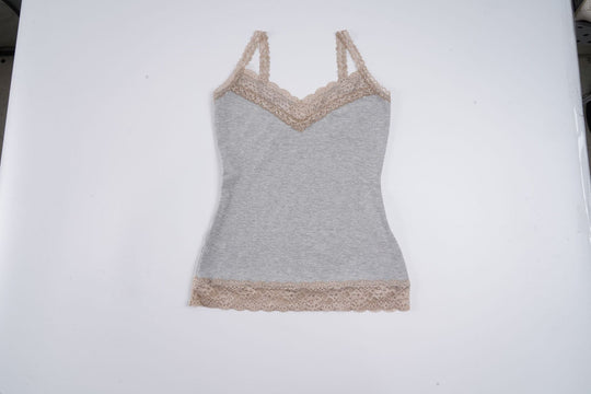 Damen Spaghetti-Trägertop mit feiner Spitze und komfortabler Passform EB