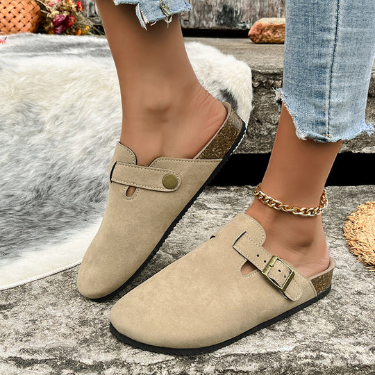 Damen Komfortable Clogs mit Schickem Riemen EB
