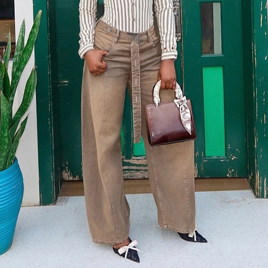 Damen Weite Jeans mit hochelastischem Bund und praktischen Gürtelschlaufen EB