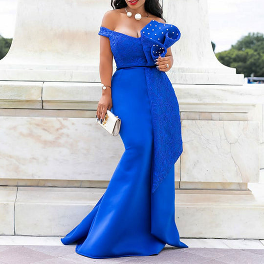 Damen Abendmaxikleid mit off-shoulder Design und luxuriösen Spitze-Applikationen EB