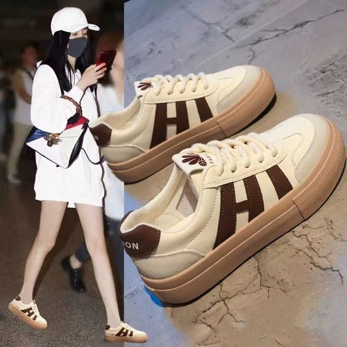 Damen Bequeme Sneakers im sportlich-eleganten Design mit atmungsaktiver Oberfläche EB