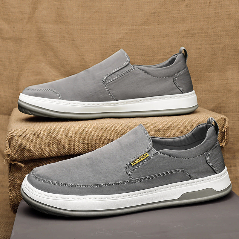 Damen Slip-On Sneaker mit rutschfester Sohle und bequemem Innenfutter EB