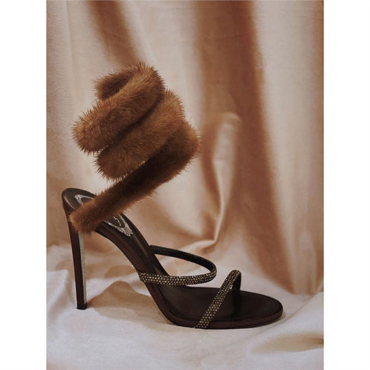 Damen High Heel Sandalen mit glamourösen Riemen und weichem Fellbesatz EB