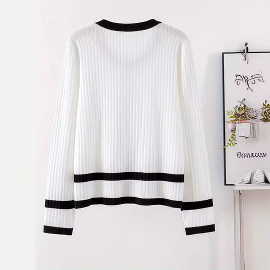 Damen modische Strickjacke im lässigen Schnitt mit Knopfleiste EB
