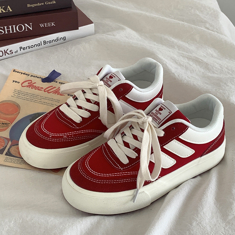 Damen Sportliche Sneakers mit einzigartiger Oberflächenstruktur und dämpfender Sohle EB
