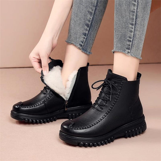 Damen behaarte Winterstiefel mit isolierendem Innenfutter und rutschfester Sohle EB
