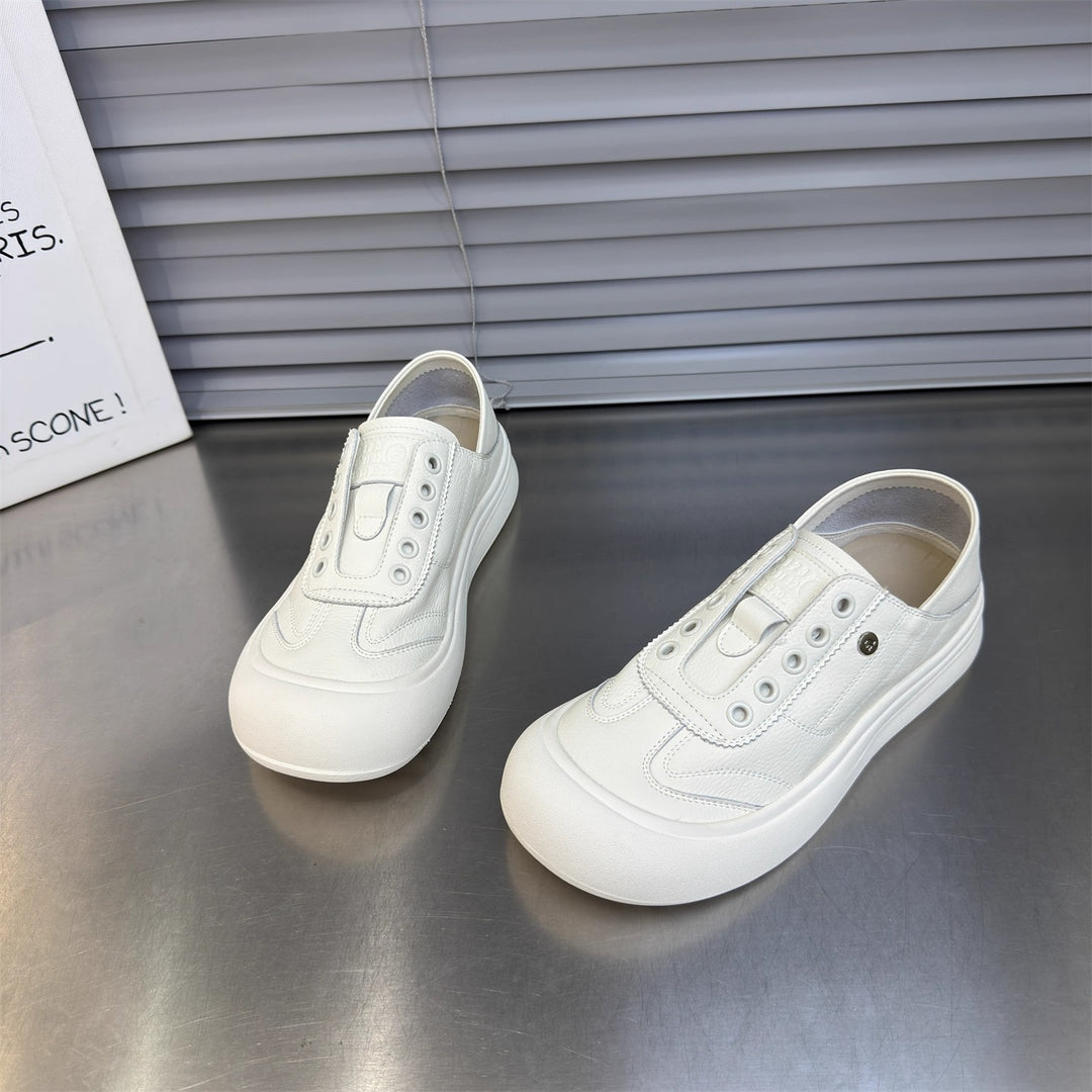 Damen Slipper mit praktischem Klettverschluss und modernem Design EB