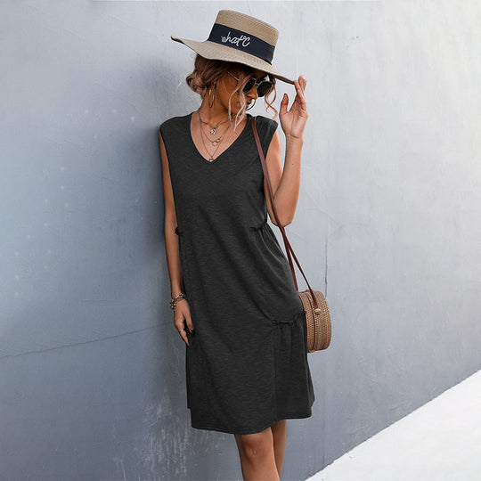 Damen Freizeitdress mit lockerem V-Ausschnitt und Rüschenkanten EB