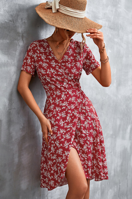 Damen Wickelkleid mit floralem Muster und seitlichem Schlitz EB