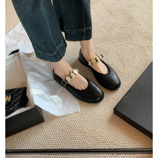 Damen Elegante Ballerinas mit verzierten Riemchen EB