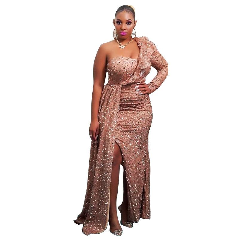Damen Funkelndes Abendkleid mit asymmetrischem Design und fließendem Rock EB