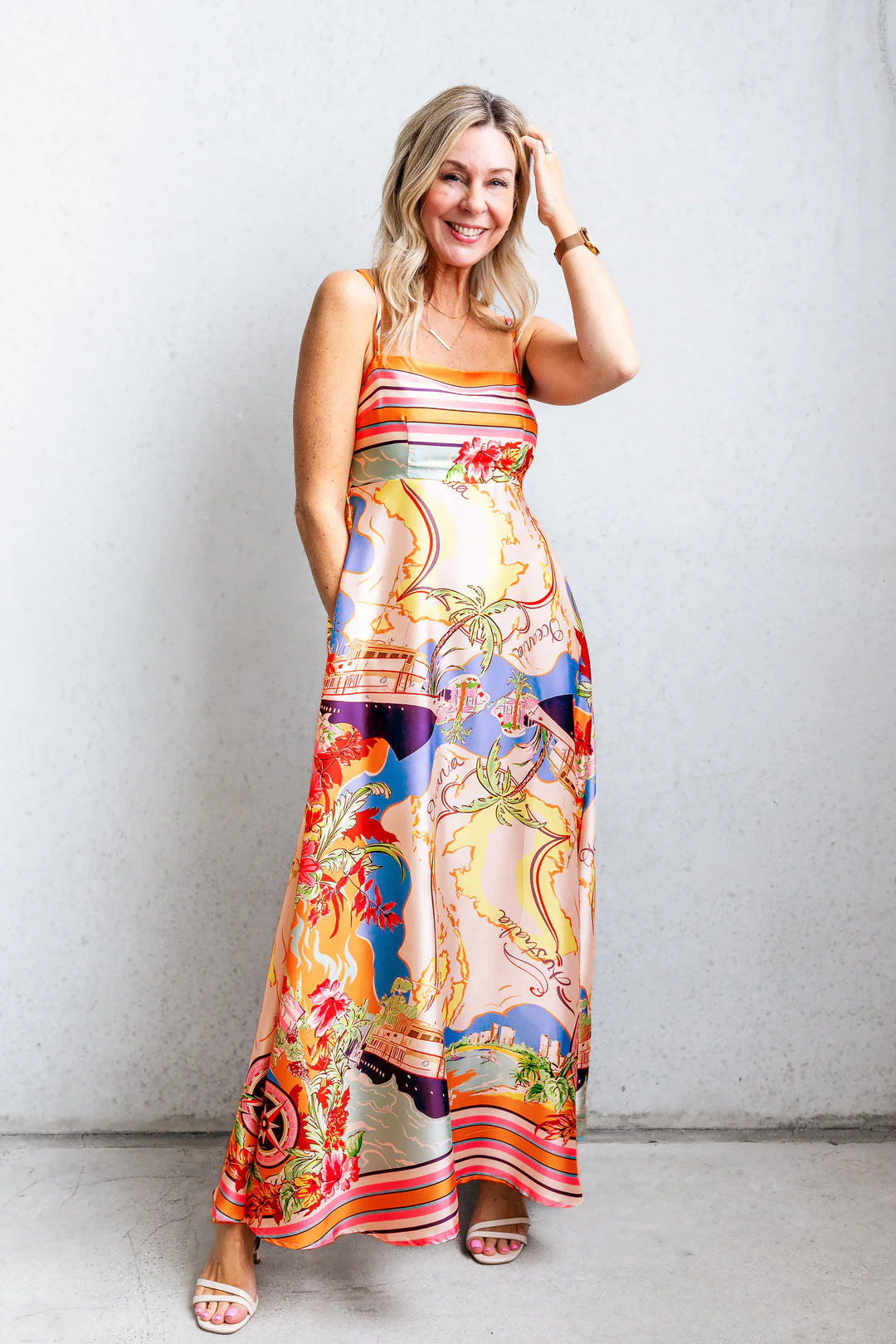 Damen Maxi-Kleid mit aufregendem Grafikdruck und verspieltem Design EB