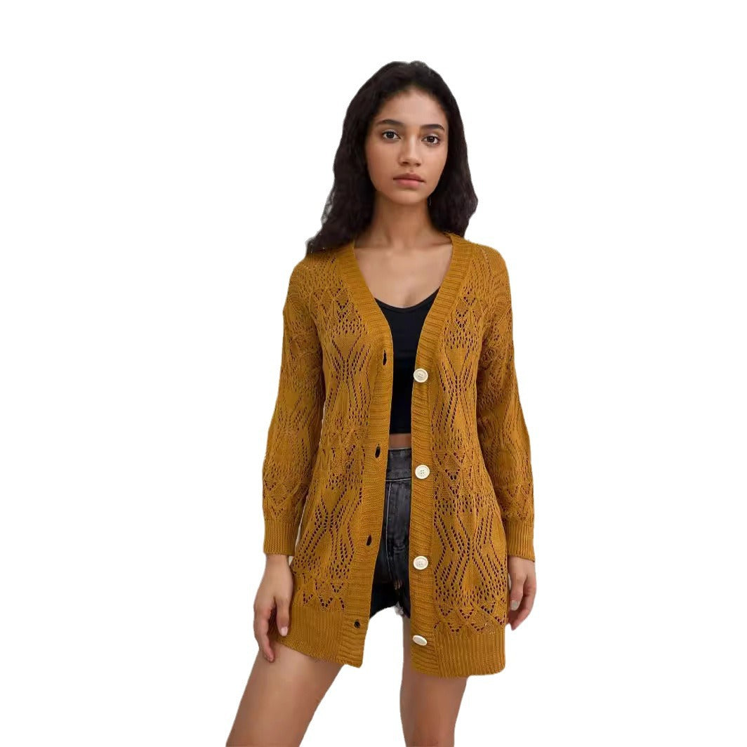 Damen Luftige Strickjacke mit filigranem Häkelmuster und Knopfdetails EB